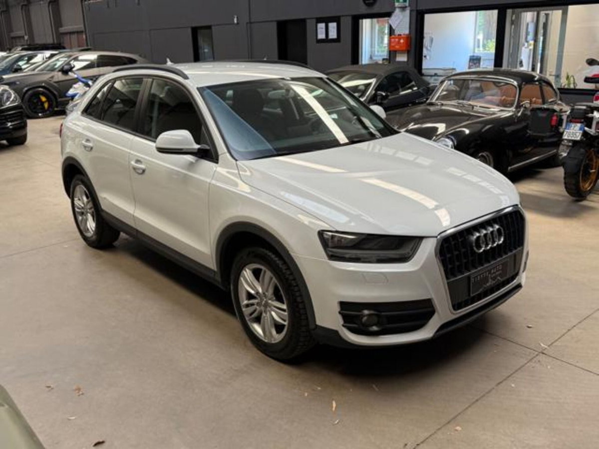 Audi Q3 2.0 TDI quattro Business (3)