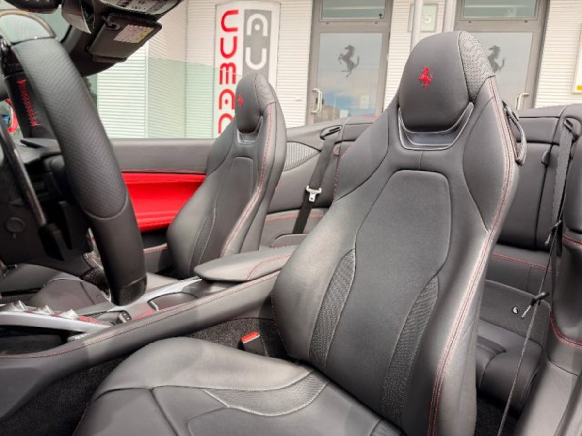 Ferrari Portofino Spider Portofino (7)