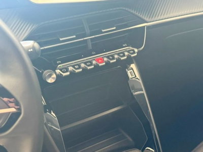 Peugeot 208 1.2 puretech Active s&s 75cv (14)