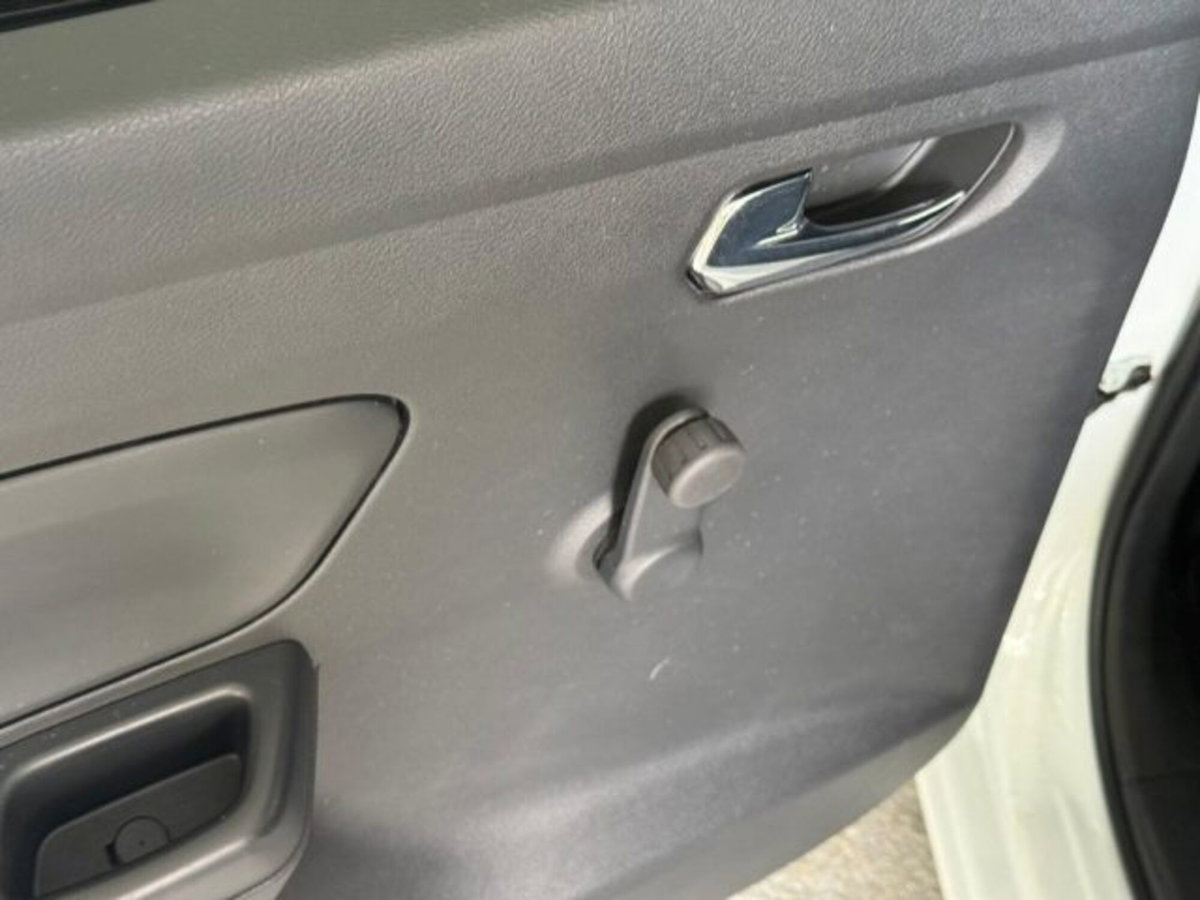 Nissan Micra IG-T 92 GPL 5 porte Eco Acenta (10)