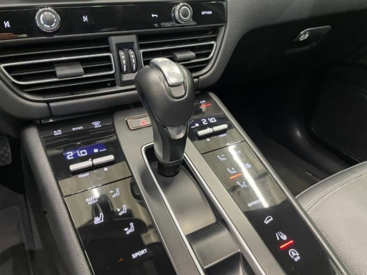 Porsche Macan 2.0 265cv pdk (11)