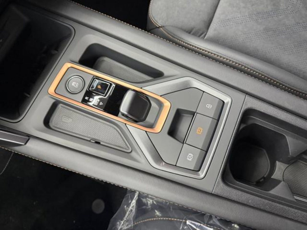 Cupra Formentor Formentor 1.5 TSI (19)