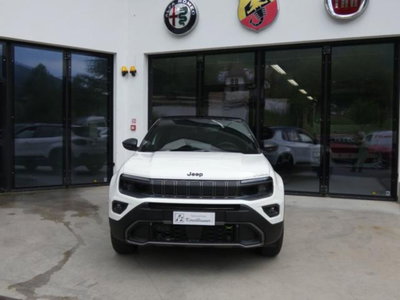 Jeep Avenger 1.2 turbo e-hybrid mhev Overland 4xe 145cv edct6 (3)