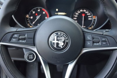 Alfa Romeo Giulia 2.2 Turbodiesel 180 CV AT8 Super (12)