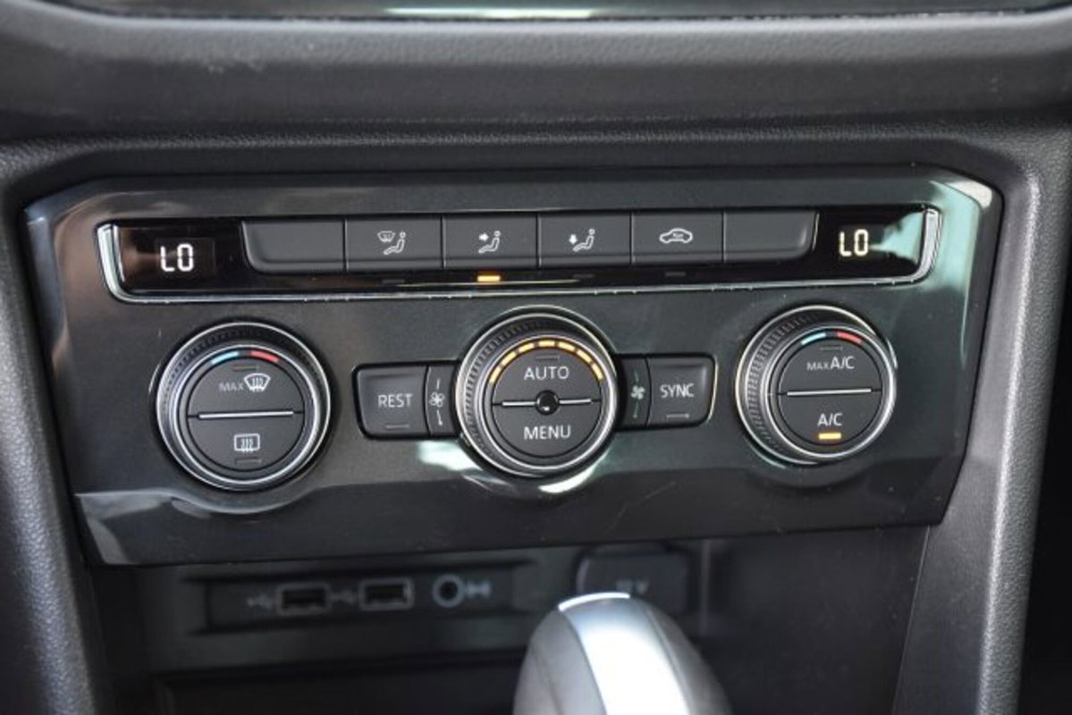 Volkswagen Tiguan Allspace 2.0 TDI SCR DSG 4MOTION Business BMT (13)