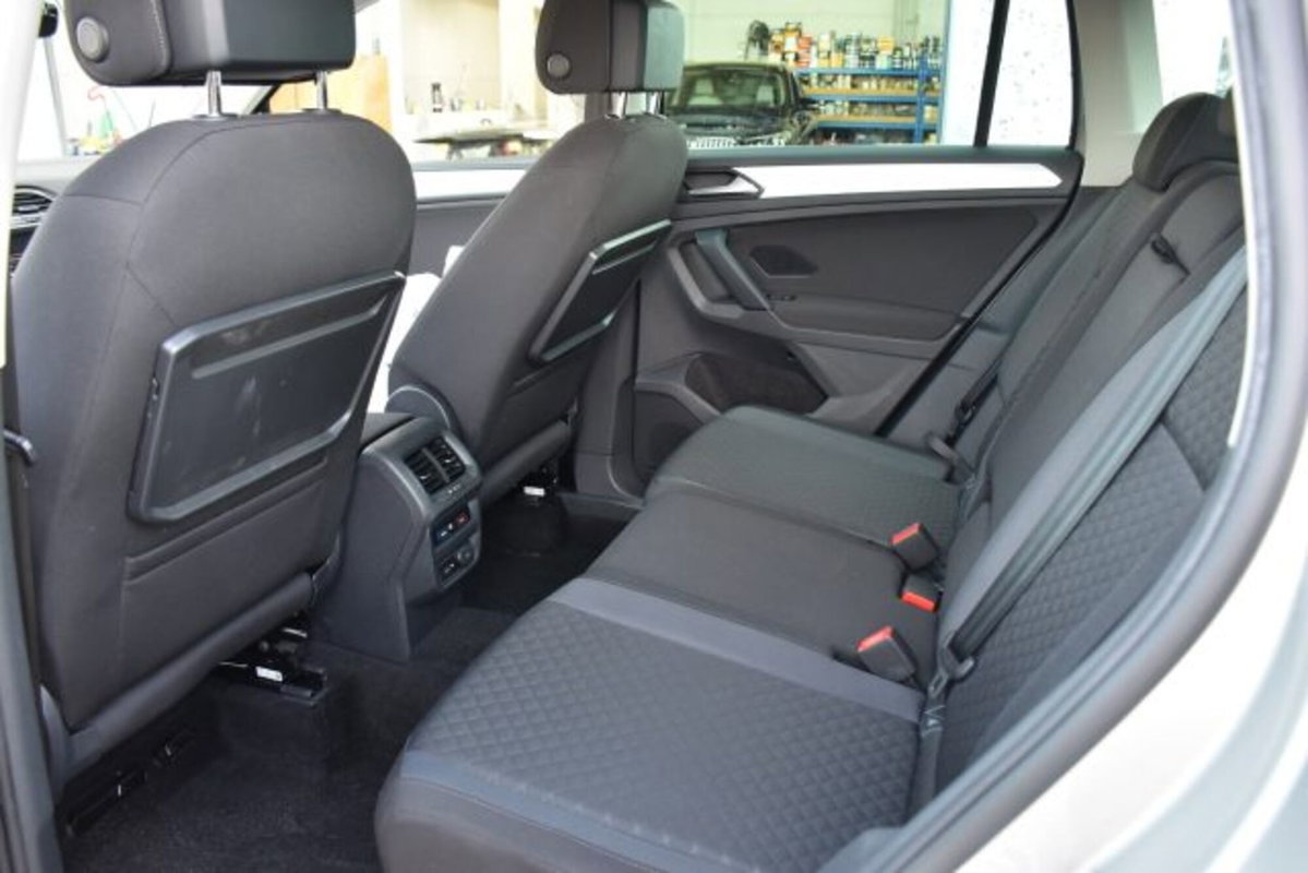 Volkswagen Tiguan Allspace 2.0 TDI SCR DSG 4MOTION Business BMT (16)
