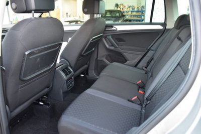 Volkswagen Tiguan Allspace 2.0 TDI SCR DSG 4MOTION Business BMT (16)