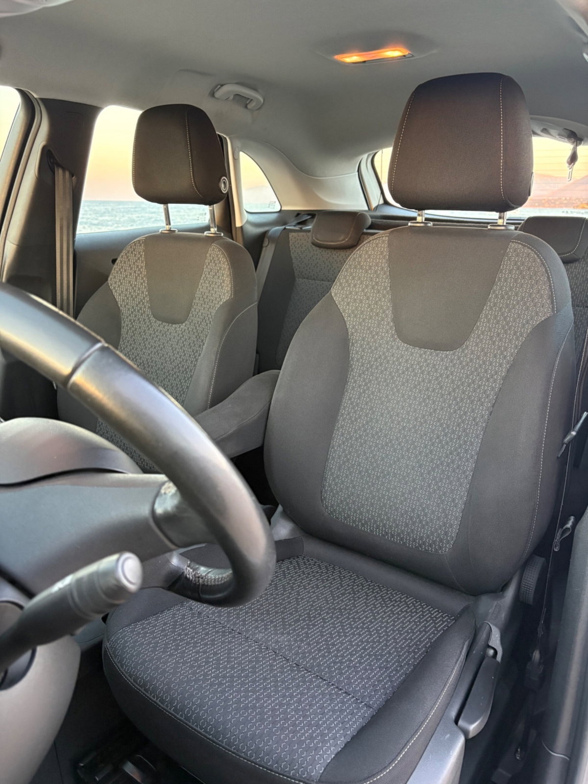 Opel Crossland 1.5 ECOTEC D 120 CV Start&Stop aut. Elegance (13)