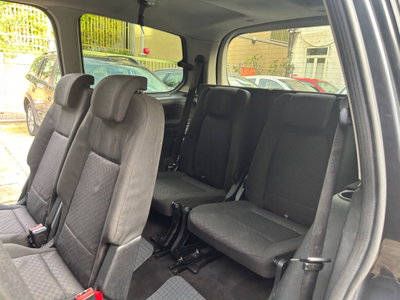 Ford Galaxy 2.0 TDCi 140 CV Ghia DPF (14)