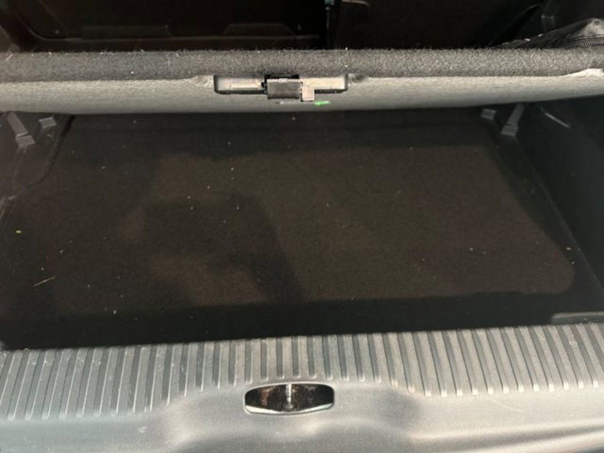 Citroen C3 Aircross BlueHDi 100 S&S Shine (11)
