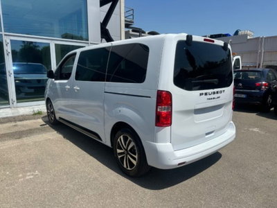 Peugeot Traveller BlueHDi 180 S&S EAT8 Standard Business (3)