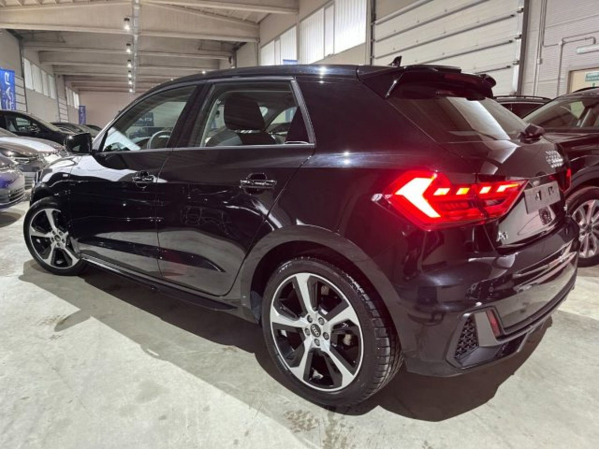 Audi A1 Sportback 30 TFSI S line edition (4)