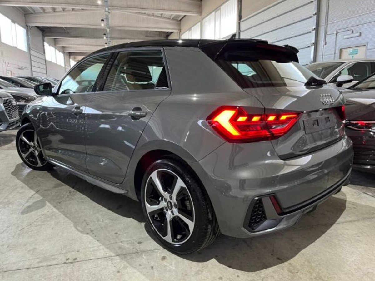 Audi A1 Sportback 30 TFSI S line edition (5)
