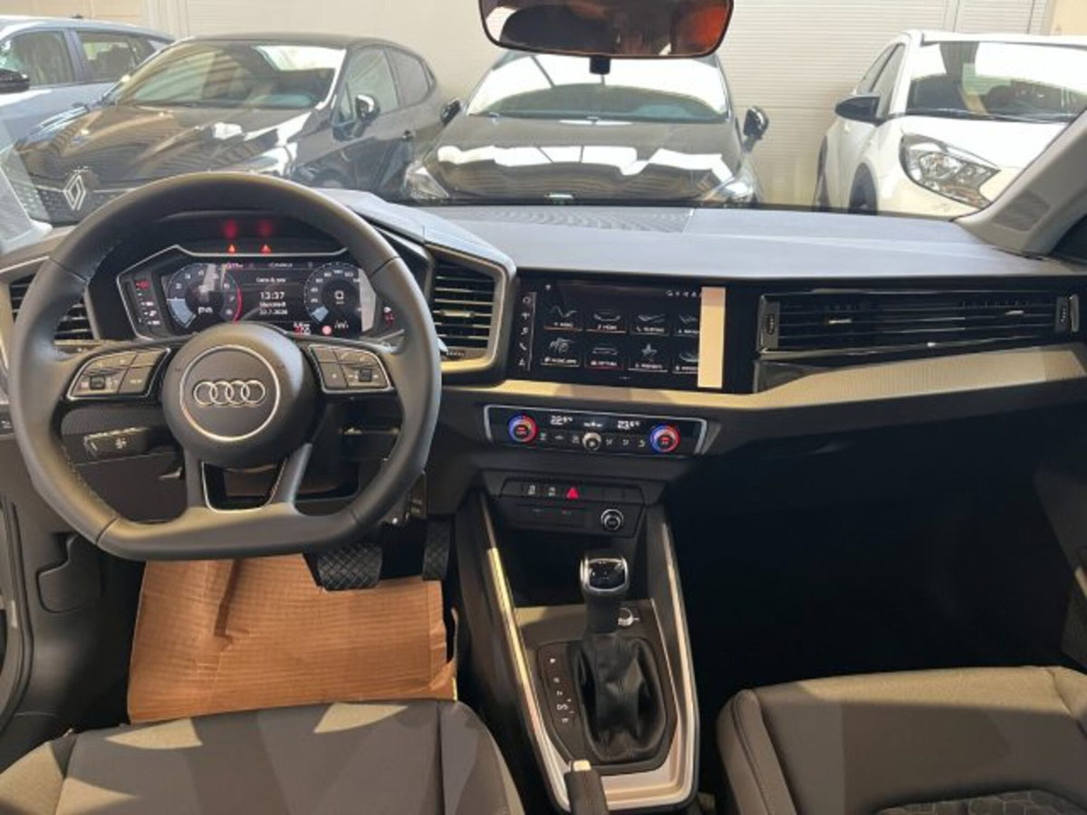 Audi A1 Sportback 30 TFSI S line edition (9)