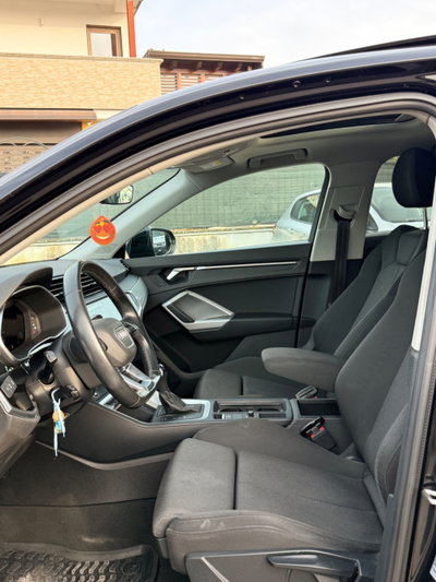 Audi Q3 Sportback 35 TDI quattro S tronic S line edition (11)