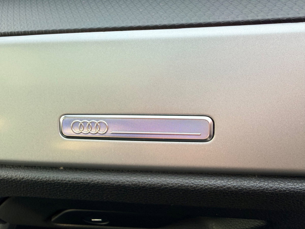 Audi Q3 Sportback 35 TDI quattro S tronic S line edition (14)