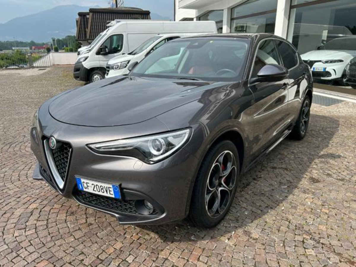 Alfa Romeo Stelvio Stelvio 2.2 Turbodiesel 210 CV AT8 Q4 Ti (2)
