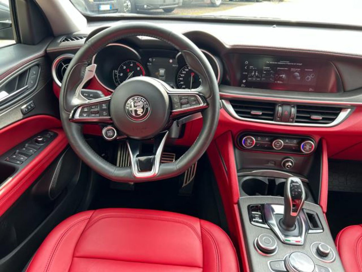 Alfa Romeo Stelvio Stelvio 2.2 Turbodiesel 210 CV AT8 Q4 Ti (8)