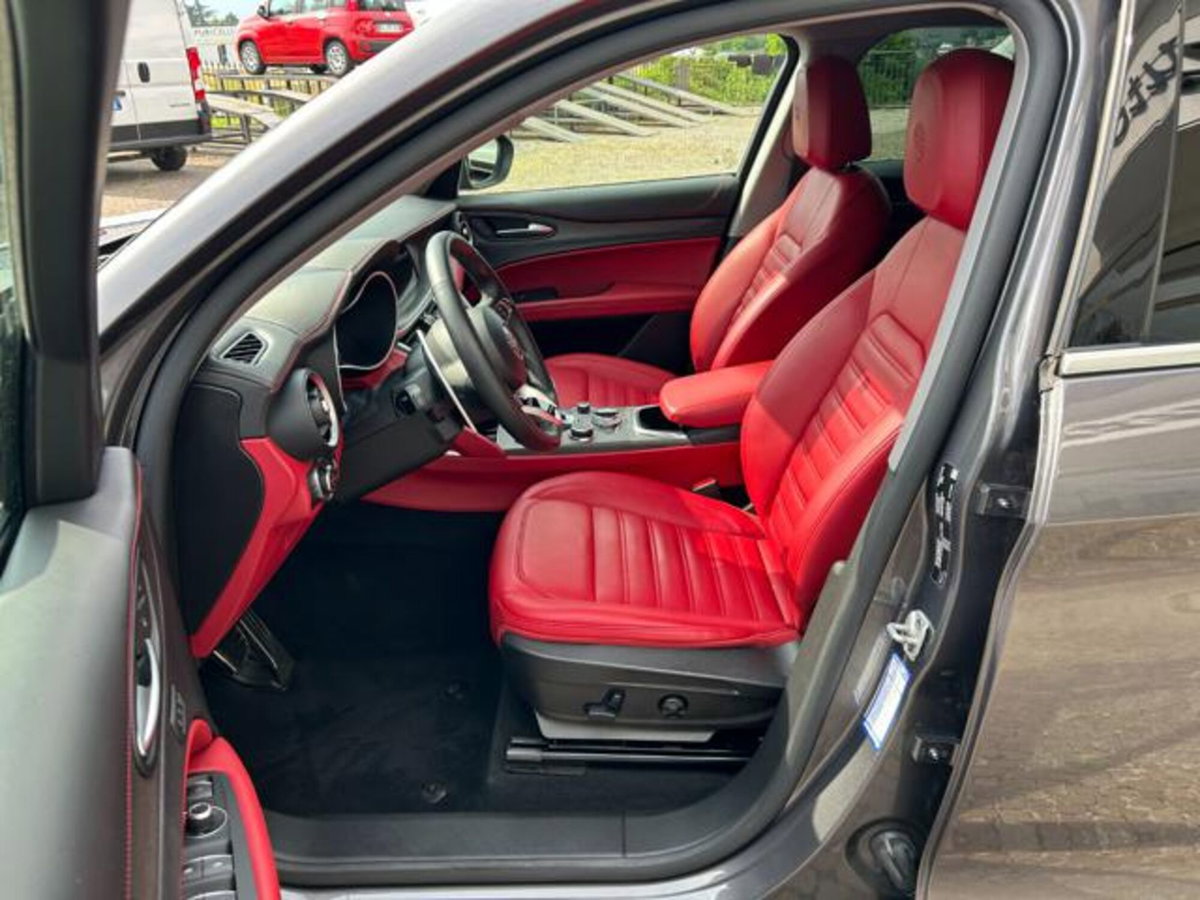 Alfa Romeo Stelvio Stelvio 2.2 Turbodiesel 210 CV AT8 Q4 Ti (9)