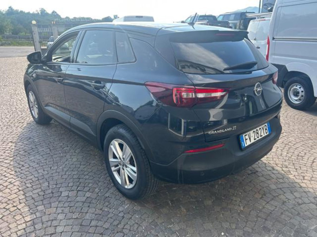 Opel Grandland X 1.5 diesel Ecotec Start&Stop Advance (4)