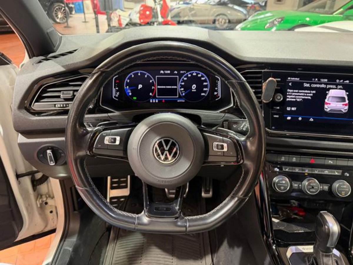 Volkswagen T-Roc 2.0 tsi R 4motion dsg (10)