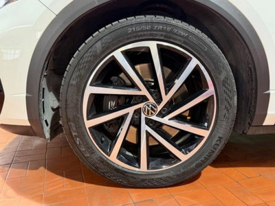 Volkswagen T-Roc 2.0 tsi R 4motion dsg (14)
