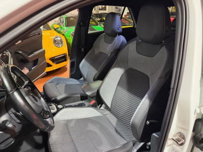Volkswagen T-Roc 2.0 tsi R 4motion dsg (9)