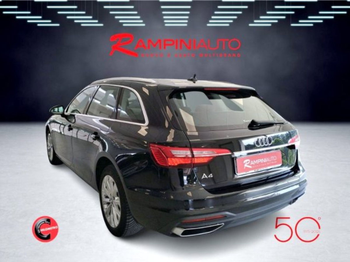 Audi A4 Avant 40 g-tron S tronic Business (11)
