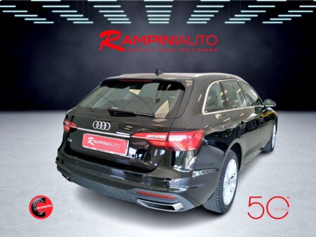 Audi A4 Avant 40 g-tron S tronic Business (9)