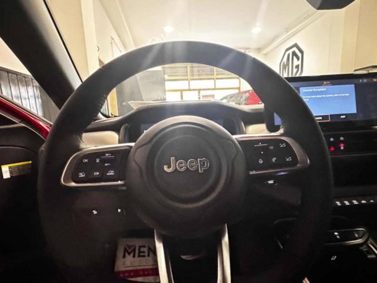 Jeep Avenger 1.2 turbo Altitude fwd 100cv (12)