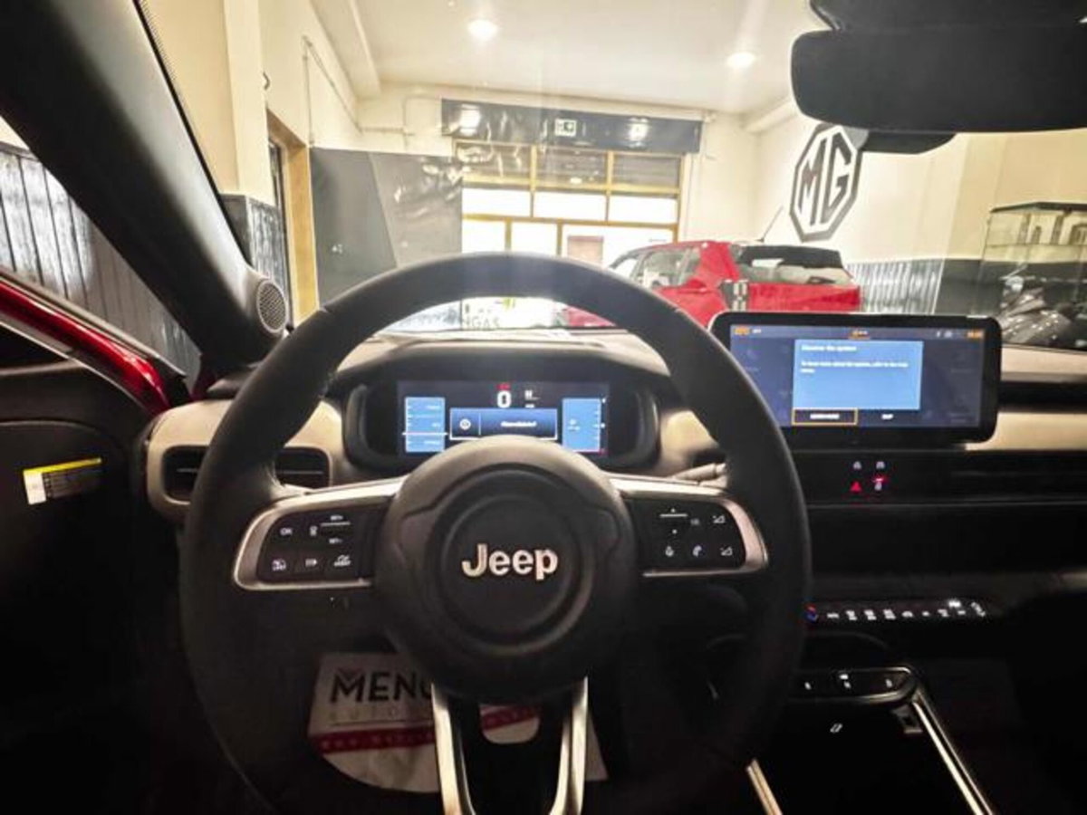 Jeep Avenger 1.2 turbo Altitude fwd 100cv (13)