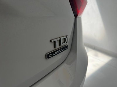 Audi Q2 Q2 2.0 TDI quattro S tronic Sport (11)