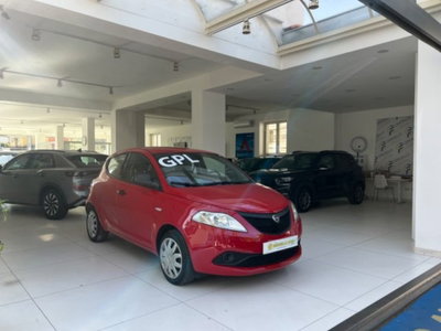 Lancia Ypsilon 1.2 69 CV 5 porte GPL Ecochic Elefantino Blu (6)