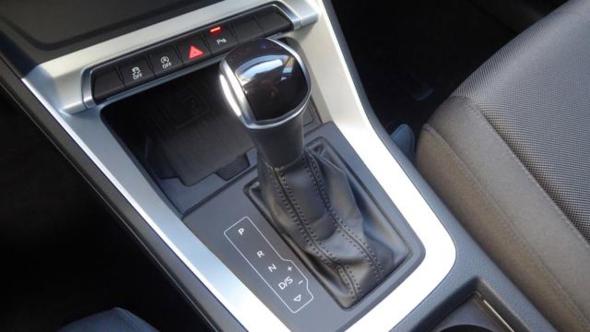 Audi Q3 35 2.0 tdi Business Advanced s-tronic (13)