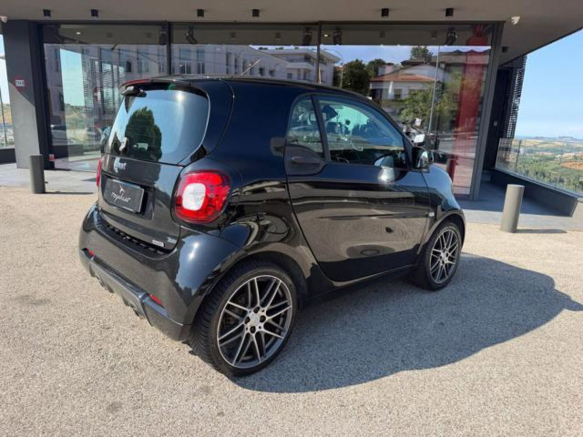 smart Fortwo BRABUS 0.9 Turbo twinamic (4)