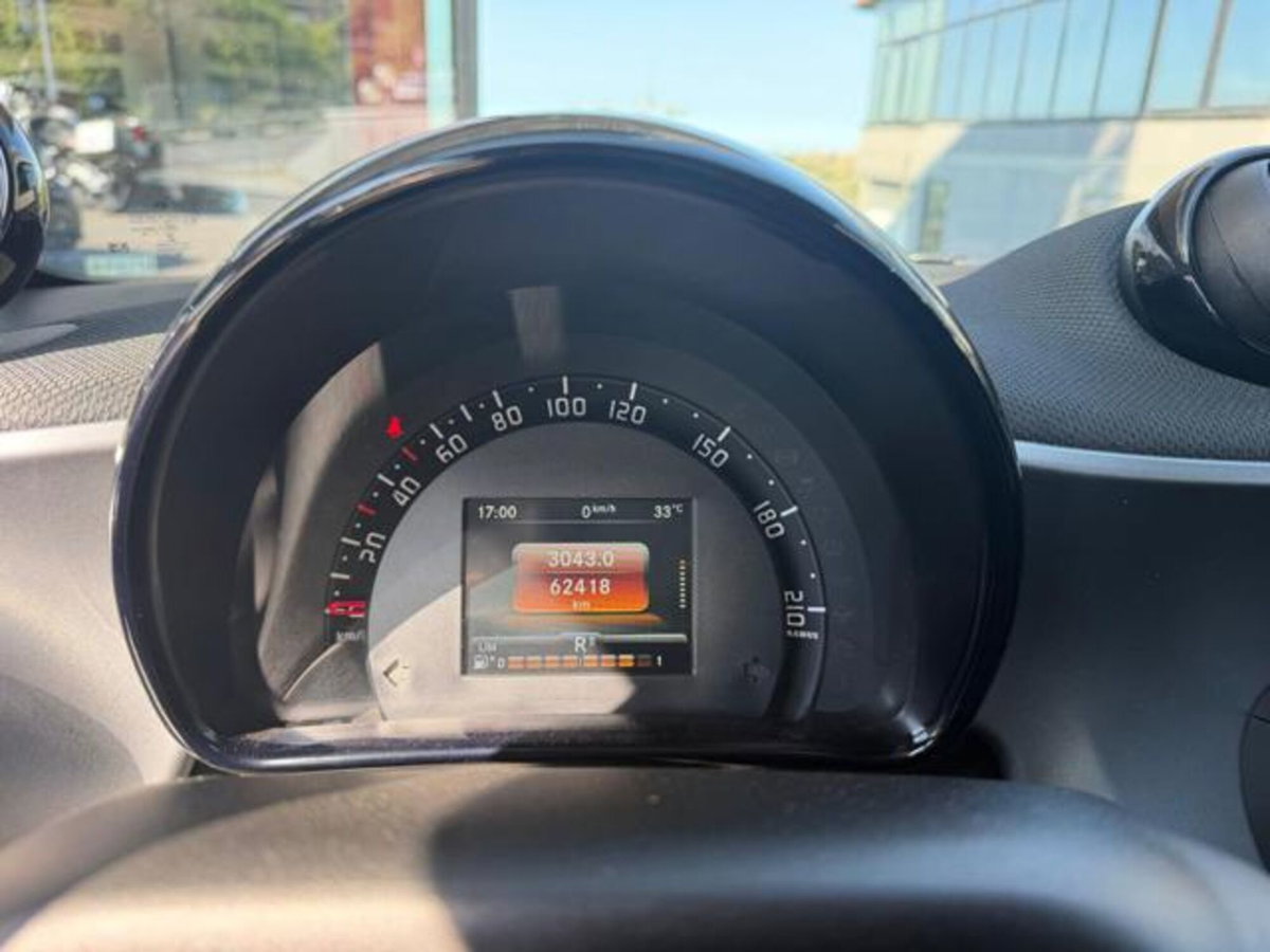 smart Fortwo BRABUS 0.9 Turbo twinamic (6)
