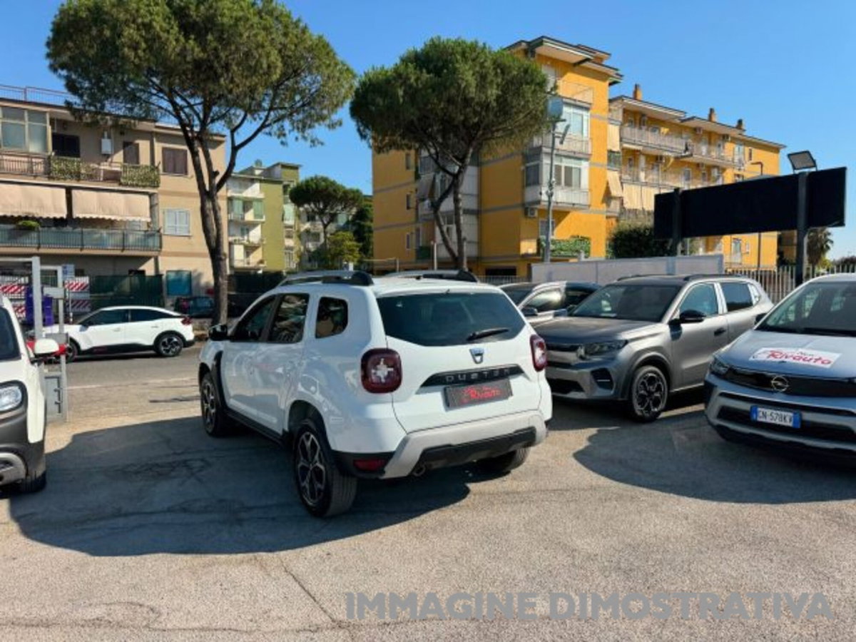 Dacia Duster 1.0 TCe 100 CV ECO-G 4x2 Comfort (5)