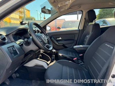 Dacia Duster 1.0 TCe 100 CV ECO-G 4x2 Comfort (9)