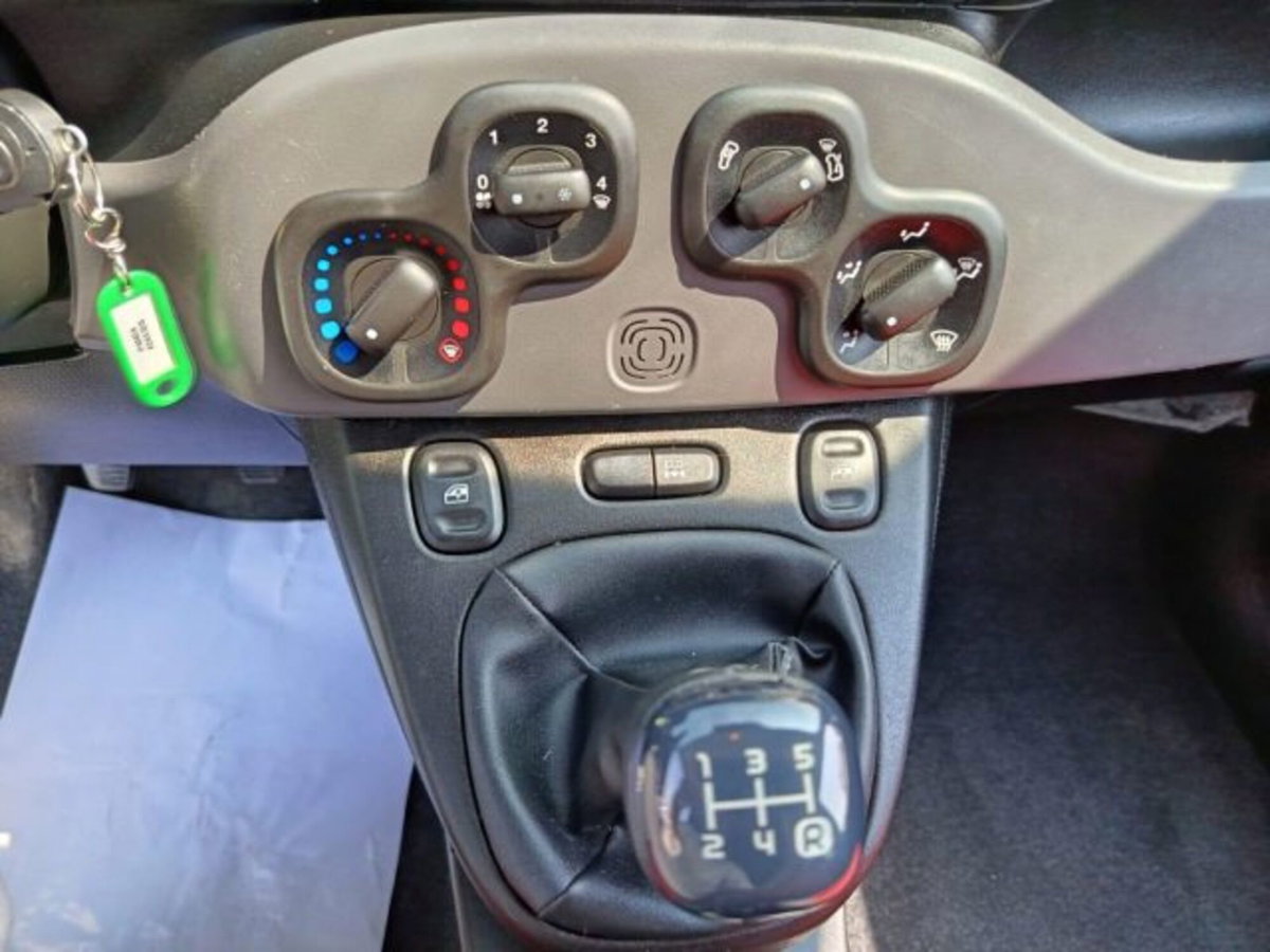 Fiat Panda 1.3 MJT 80 CV S&S Easy (9)