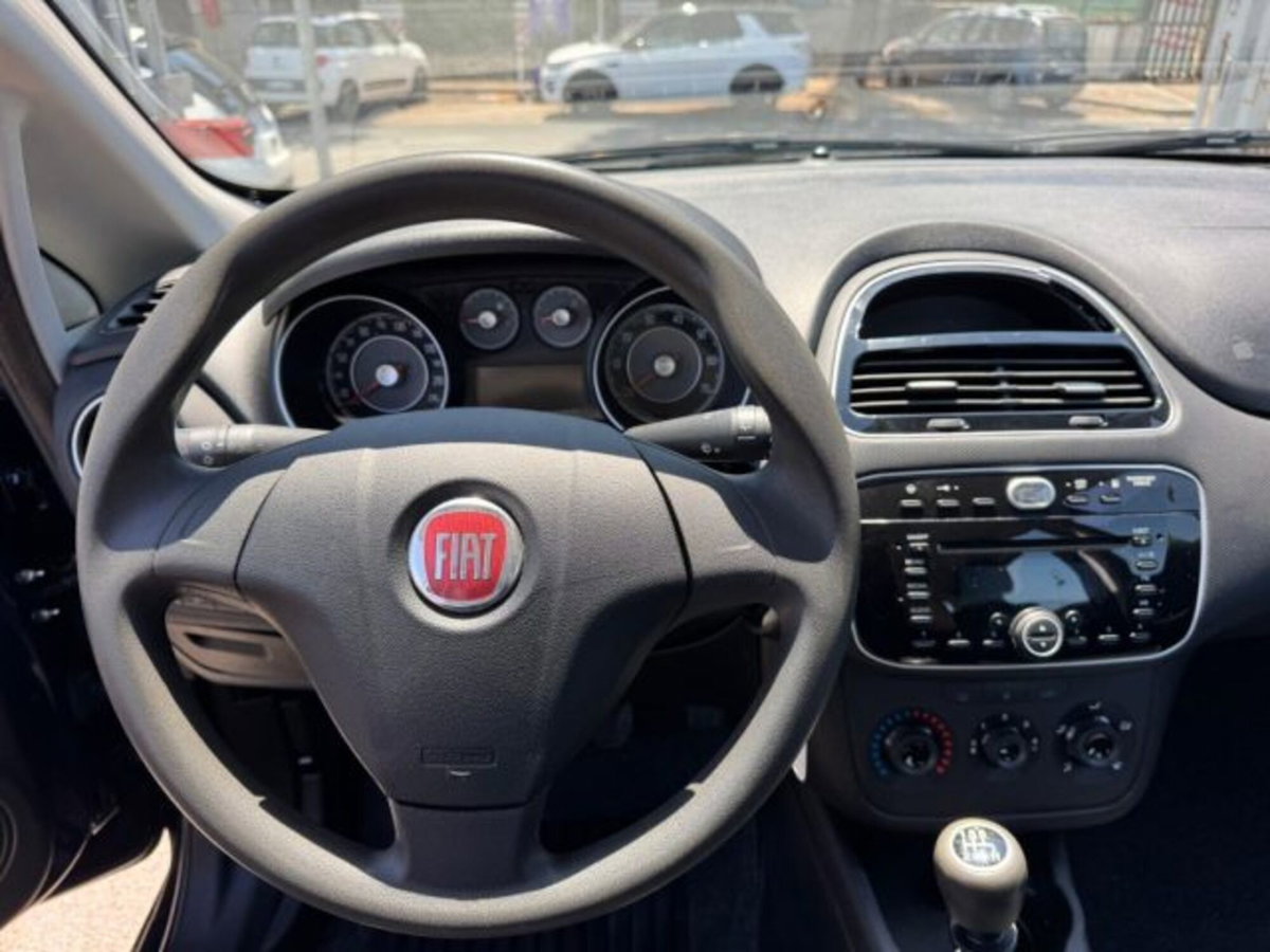 Fiat Punto 1.4 8V 5 porte Natural Power Lounge (13)