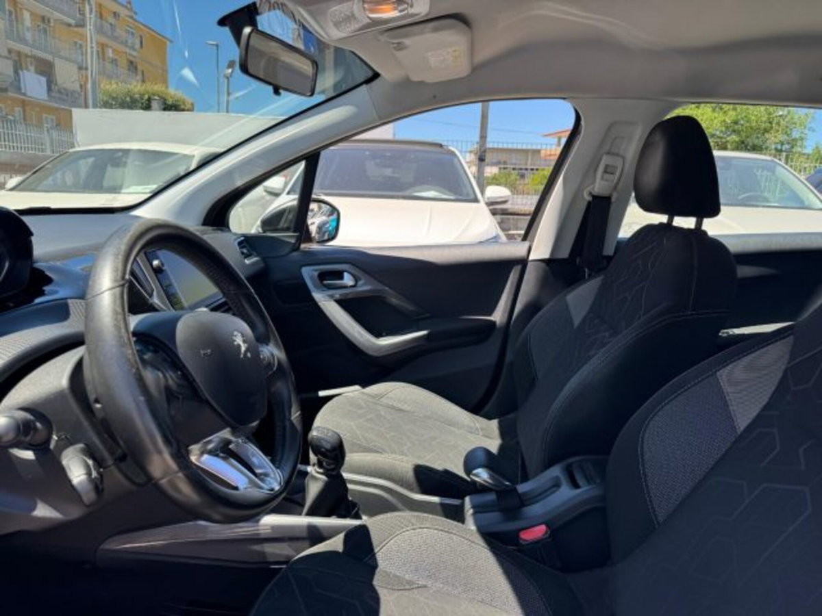 Peugeot 2008 100 S&S Allure (7)