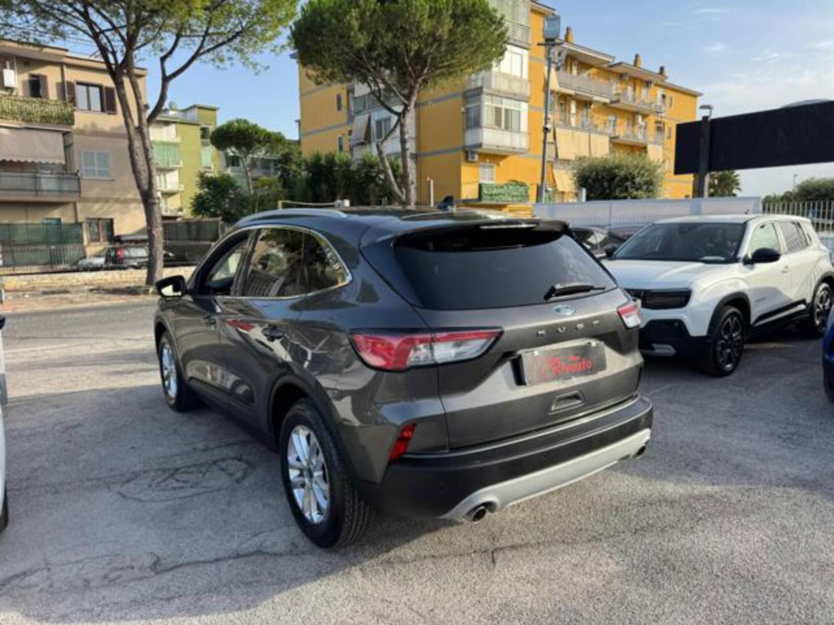 Ford Kuga 1.5 EcoBoost 150 CV 2WD Titanium (2)