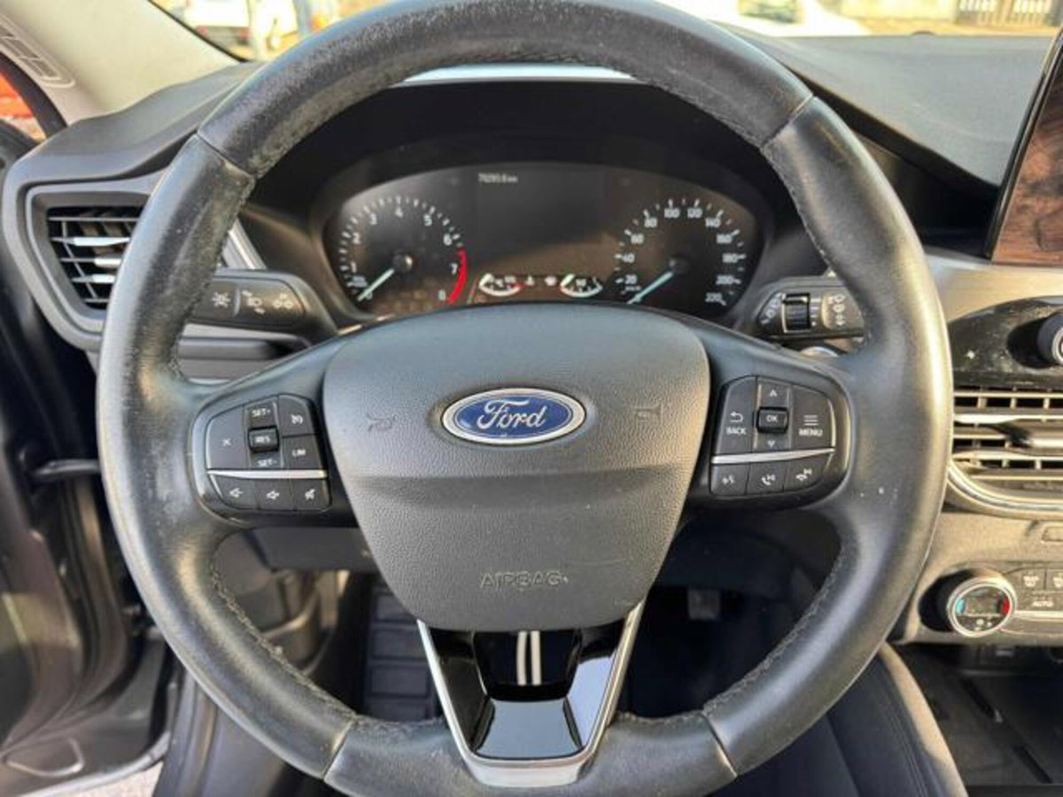 Ford Kuga 1.5 EcoBoost 150 CV 2WD Titanium (6)