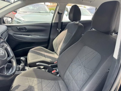 Hyundai Bayon 1.0 t-gdi 48V Xline imt (14)