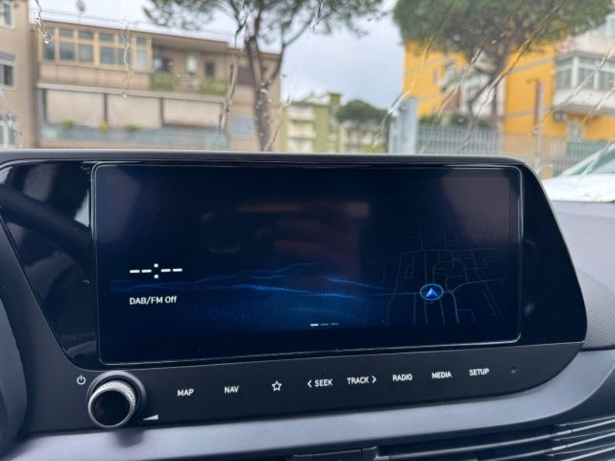 Hyundai i20 1.0 t-gdi Connectline 90cv dct (13)