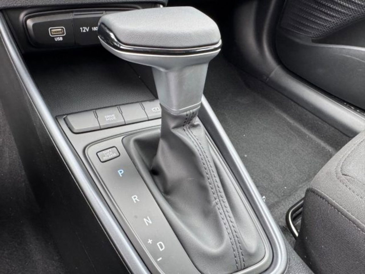 Hyundai i20 1.0 t-gdi Connectline 90cv dct (17)