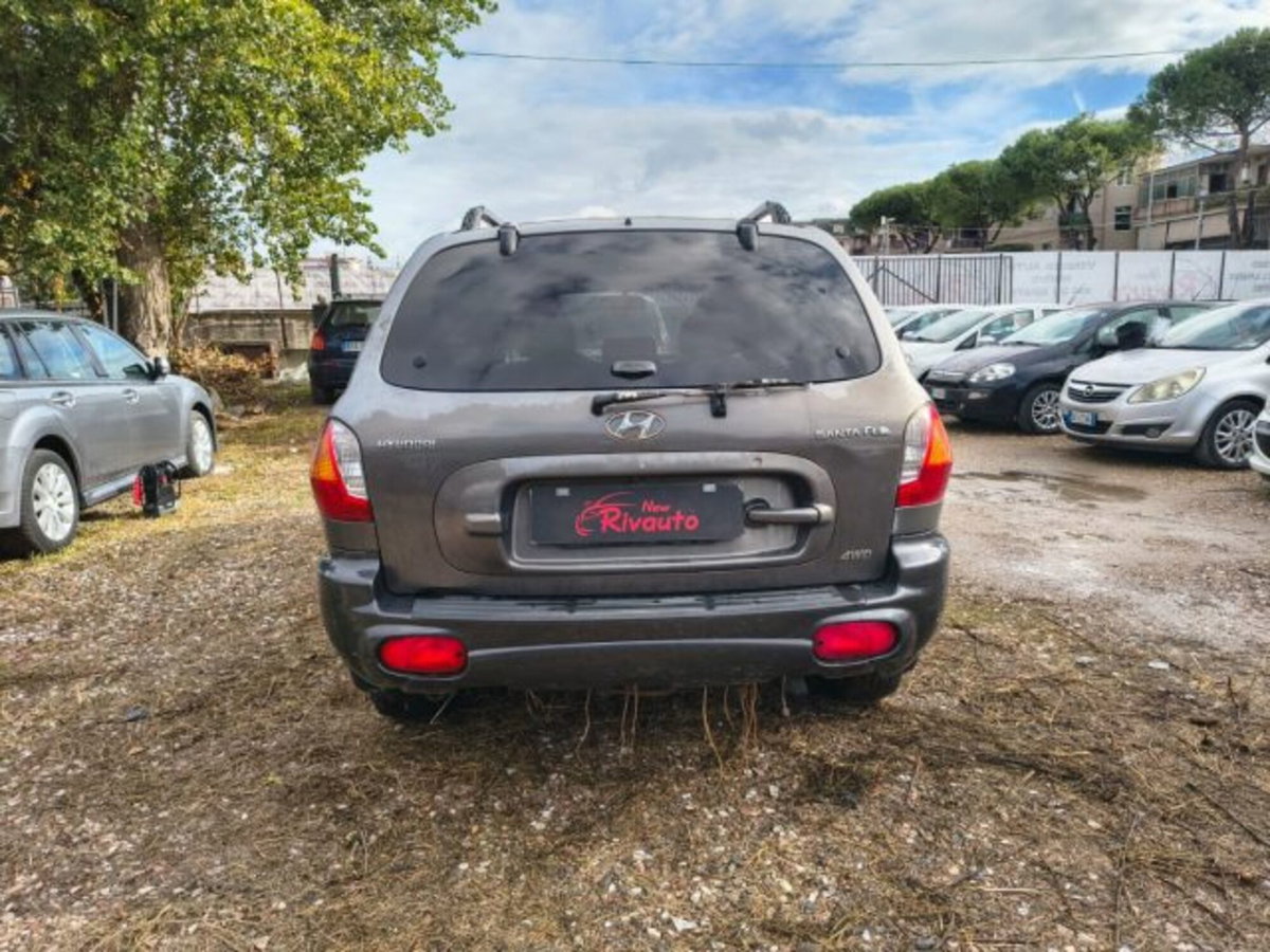 Hyundai Santa Fe 2.0 CRDi TD 4WD Plus (6)