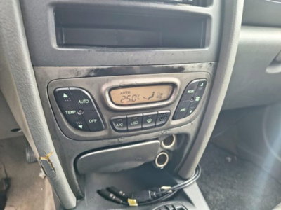 Hyundai Santa Fe 2.0 CRDi TD 4WD Plus (9)
