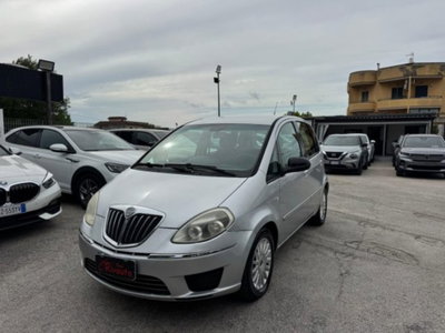 Lancia Musa 1.4 16V Gold (2)