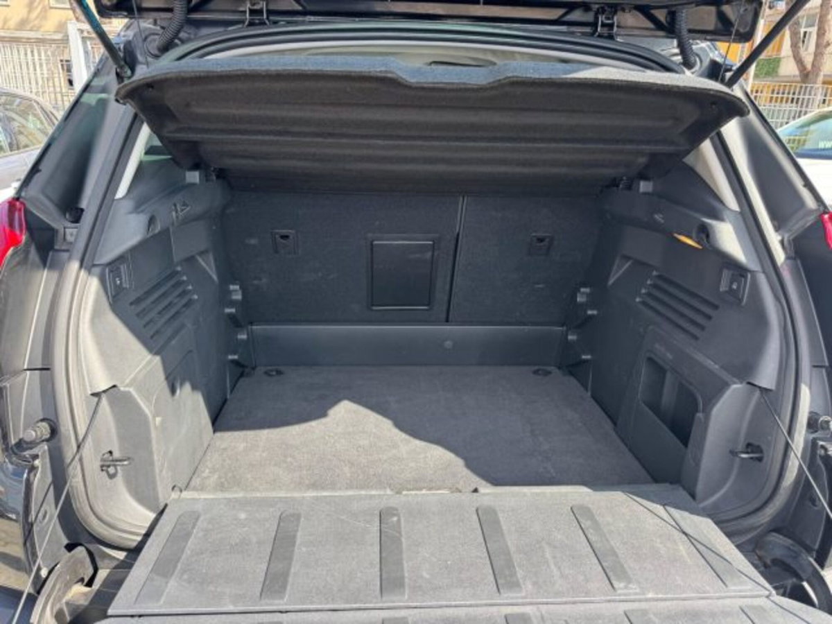 Peugeot 3008 1.6 HDi 115CV Allure (14)
